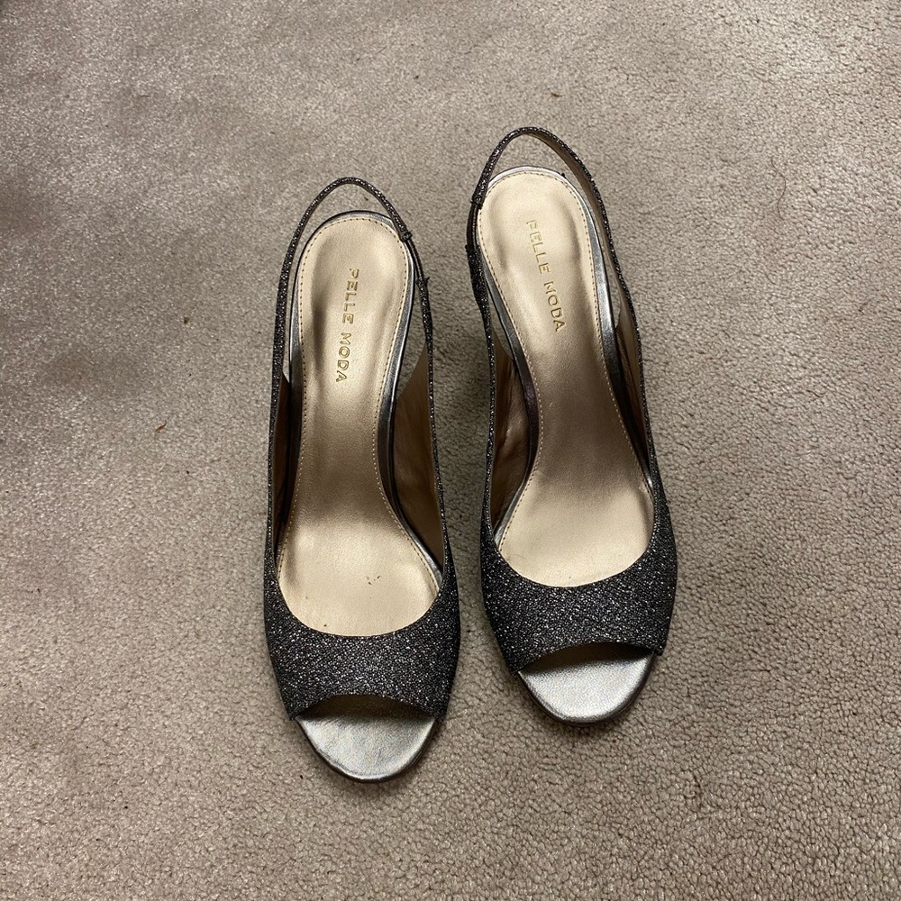 People Moda Heels
